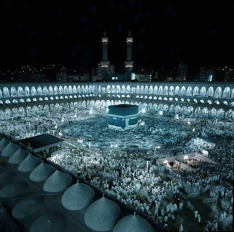 Tawaf at night